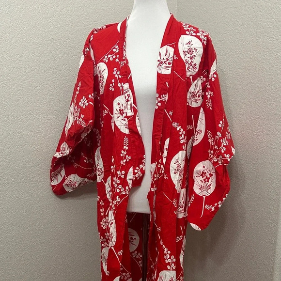 Amita Original Red Floral Kimono Robe - Picture 1 of 6
